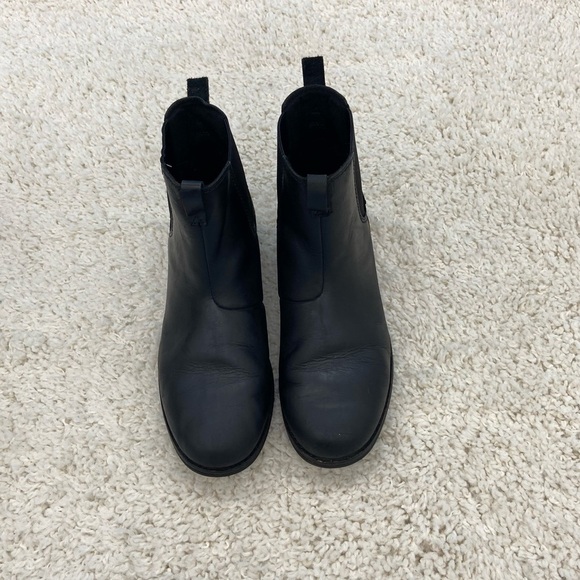 Teva Women’s Booties Black Leather Waterproof Pull On Size 7.5 - Picture 6 of 6